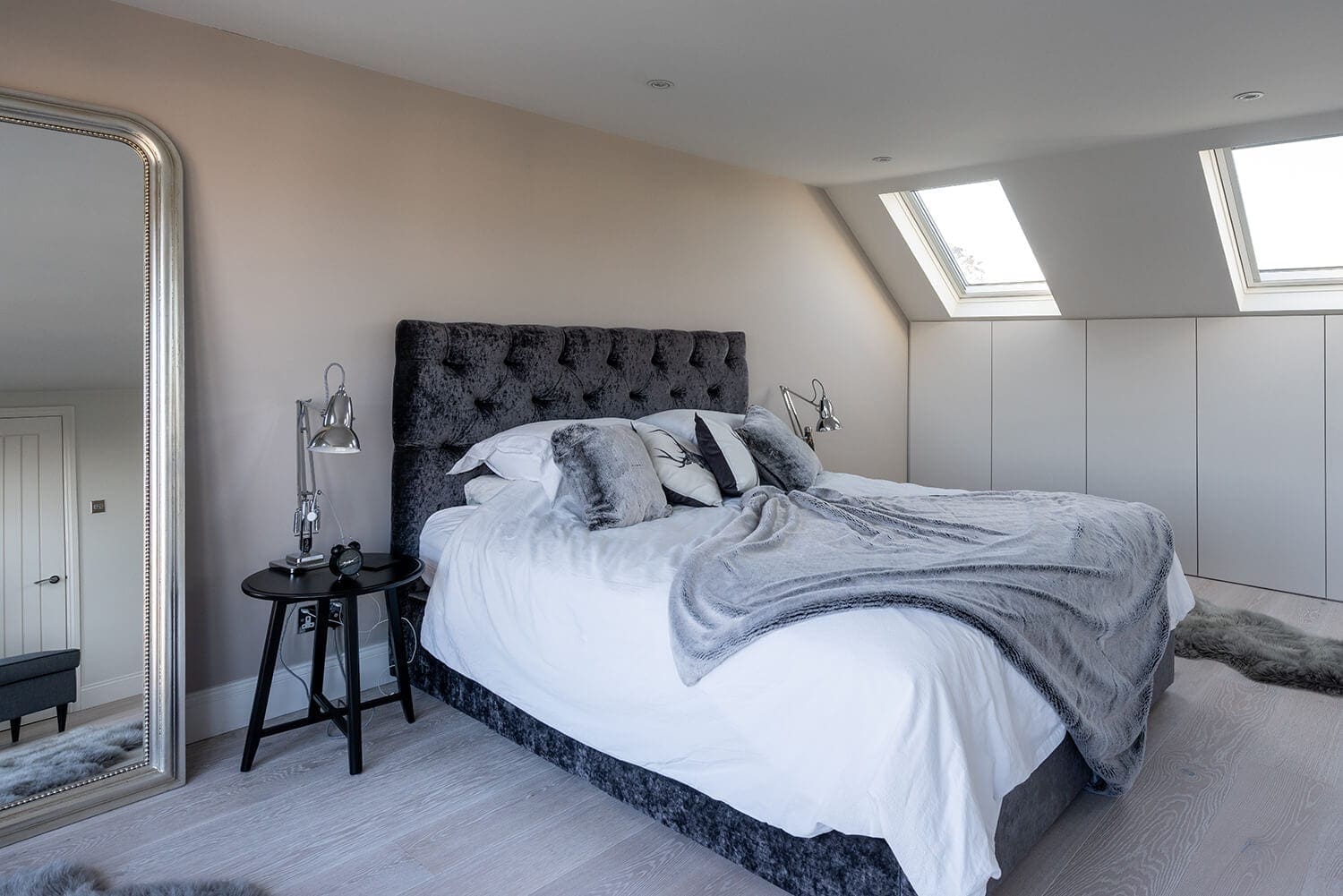 DSC03343 Thames Ditton Loft Converters