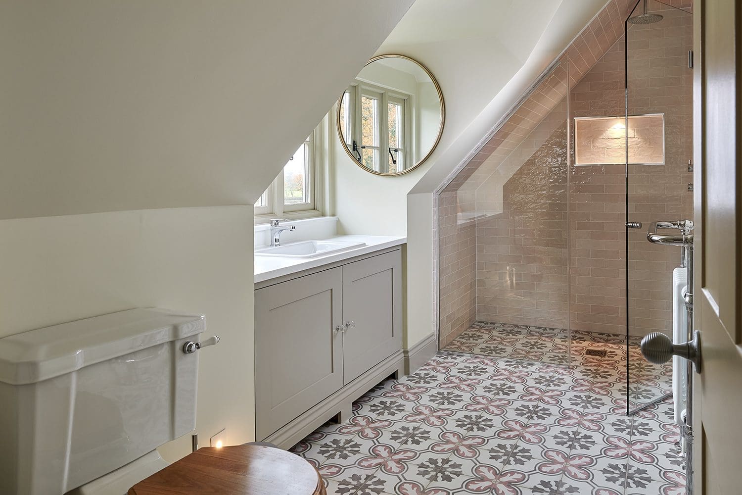 Pitched dormer ensuite – Well Farm Pitched Dormer Loft Conversion Guide – Everything You Need to Know