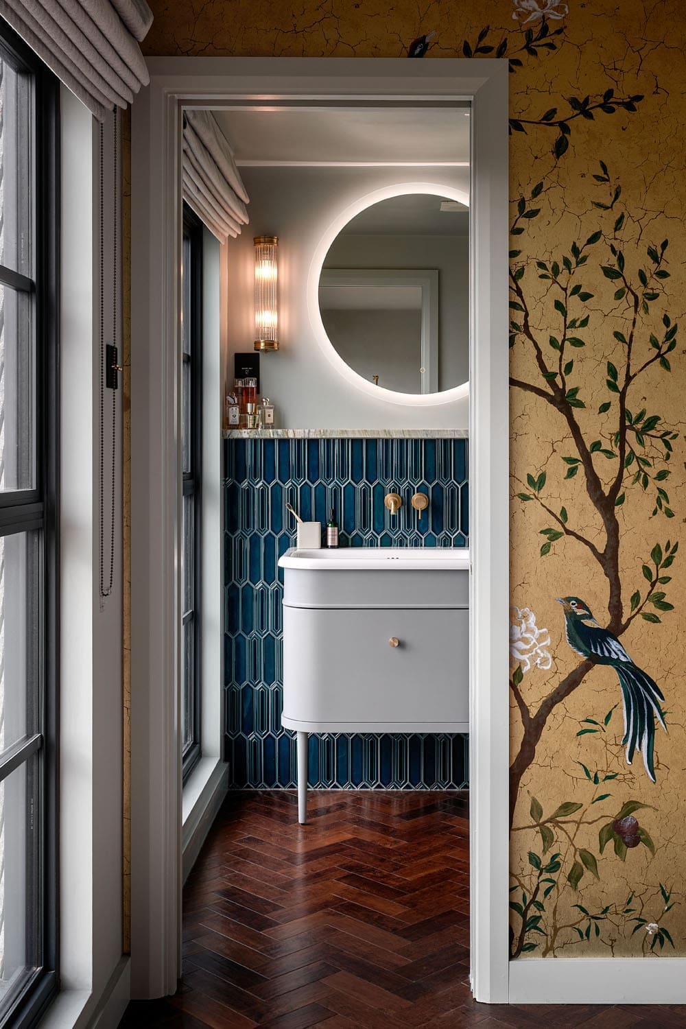 piggyback loft conversion showing bathroom and bedroom 